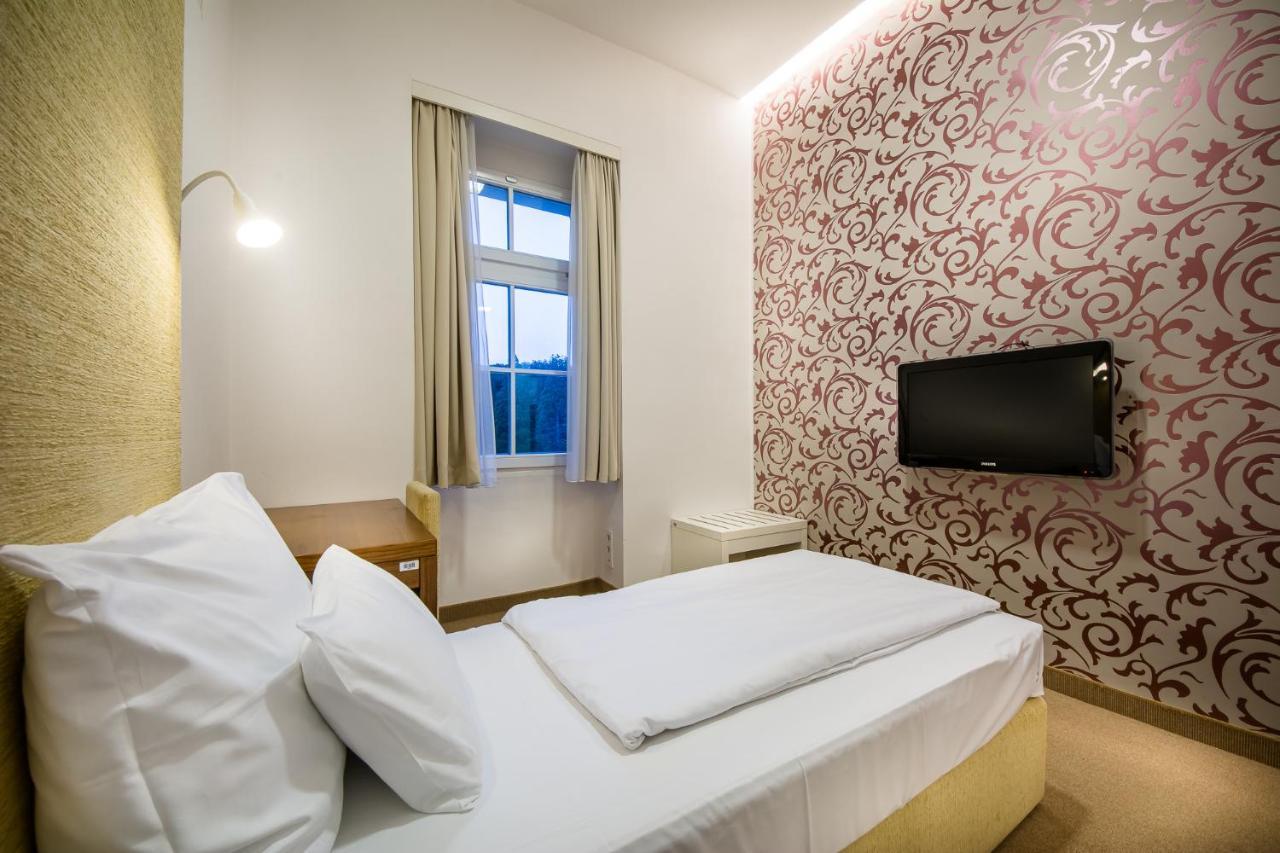 Rimske Terme Resort - Hotel Sofijin Dvor Rimske Toplice Bagian luar foto