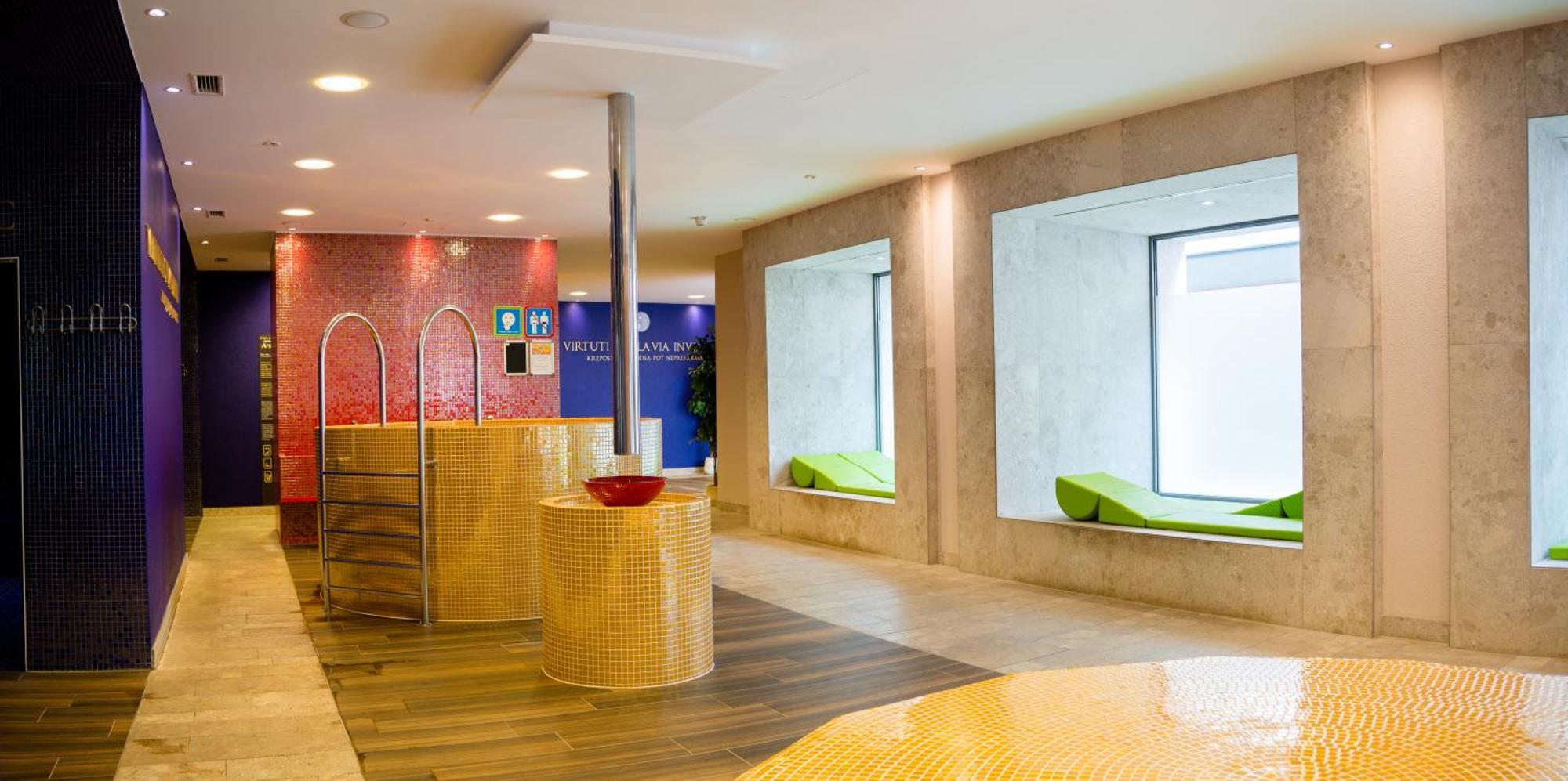 Rimske Terme Resort - Hotel Sofijin Dvor Rimske Toplice Bagian luar foto